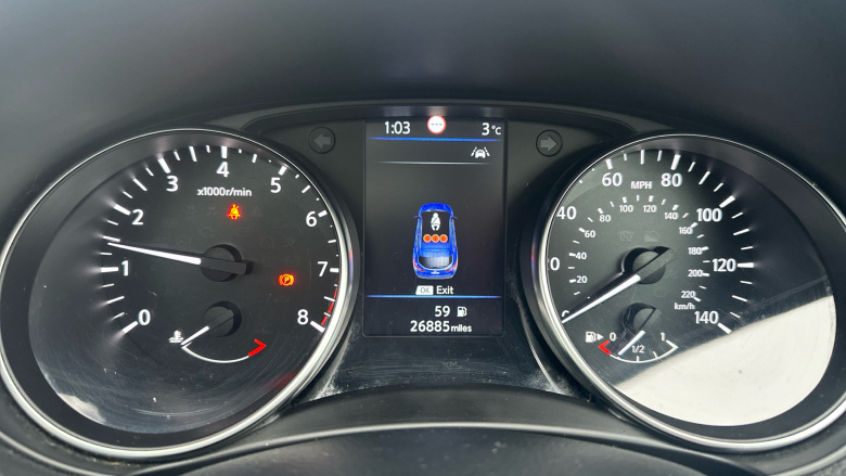 Nissan Qashqai 1.3 DiG-T N-Motion 5dr Petrol Hatchback